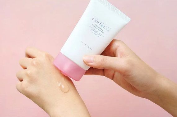Skin1004 Madagascar Centella Poremizing Light Gel Cream &ndash; зволожуючий гель-крем для обличчя
