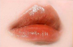 Hince Mood Enhancer Water Liquid Glow &ndash; сяючий тінт для губ