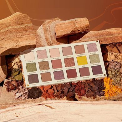 Colourpop Sandstone Shadow Palette — палетка тіней для повік