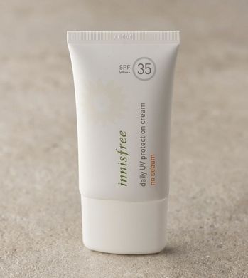 Innisfree Daily UV Protection Cream No Sebum SPF35/PA+++ — сонцезахисний крем