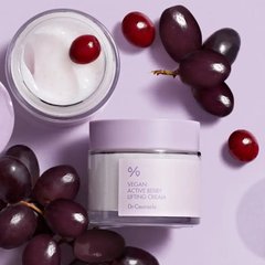 Dr.Ceuracle Vegan Active Berry Lifting Cream – ліфтинг крем з антиоксидантами