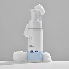 ROUND LAB 1025 Dokdo Bubble Foam – очищуюча пінка для проблемної шкіри