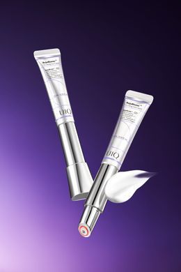 UIQ RejuBiome&trade; EX Lifting Eye Cream &ndash; крем для пружності шкіри навколо очей з LED EMS-аплікатором